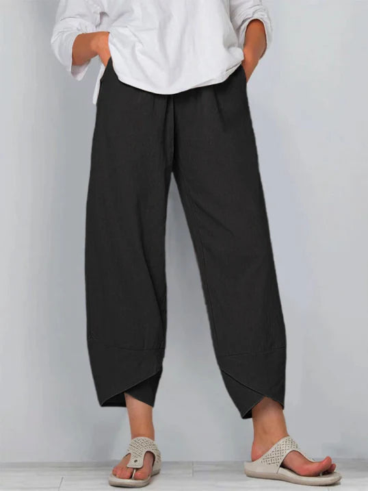 Cropped Trousers with Relaxed Shape and Clean Design for Women