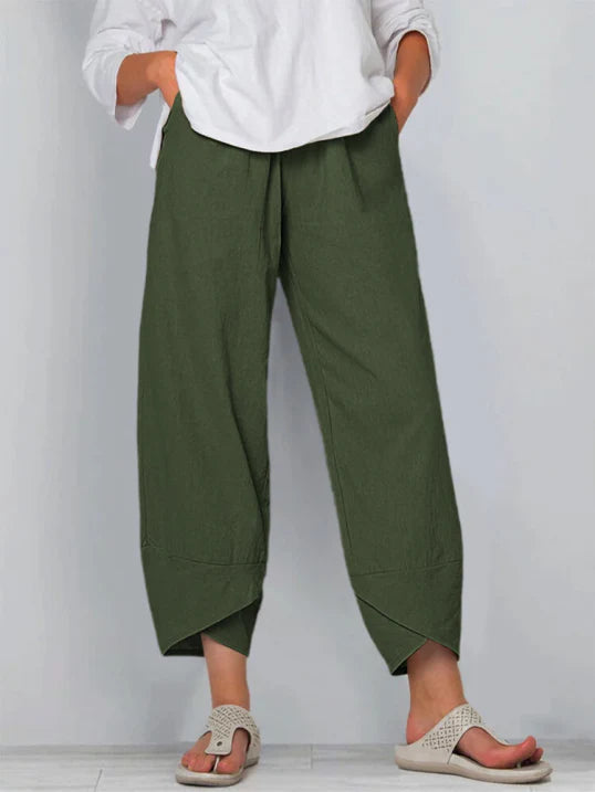 Cropped Trousers with Relaxed Shape and Clean Design for Women
