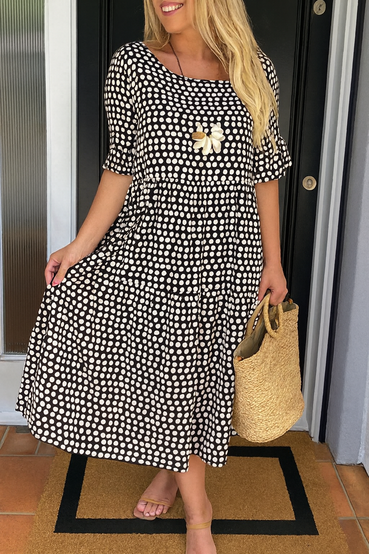 Women's Relaxed Short Sleeve Midi Dress