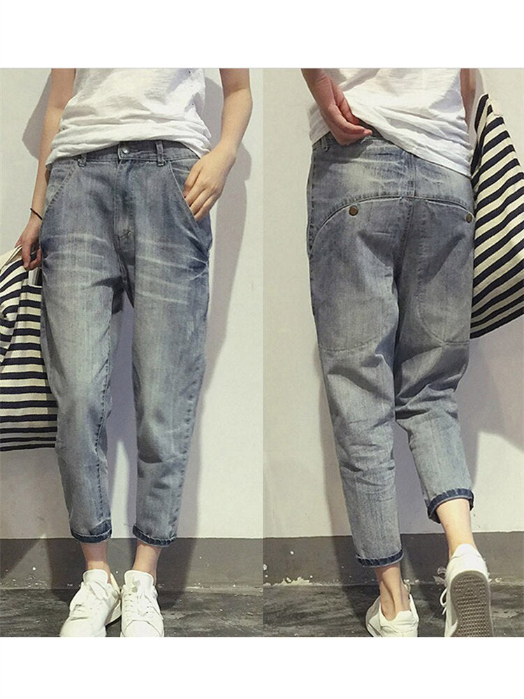 Cropped Jeans with Washed Grey Finish for Women