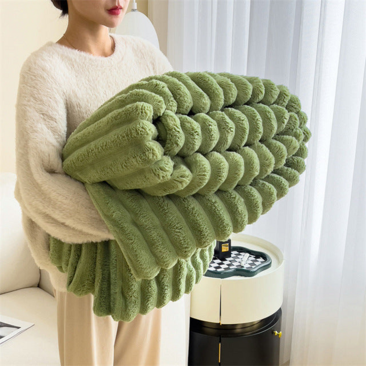 Luxury Fluffy Blanket | Soft, Cozy and Stylish Throw