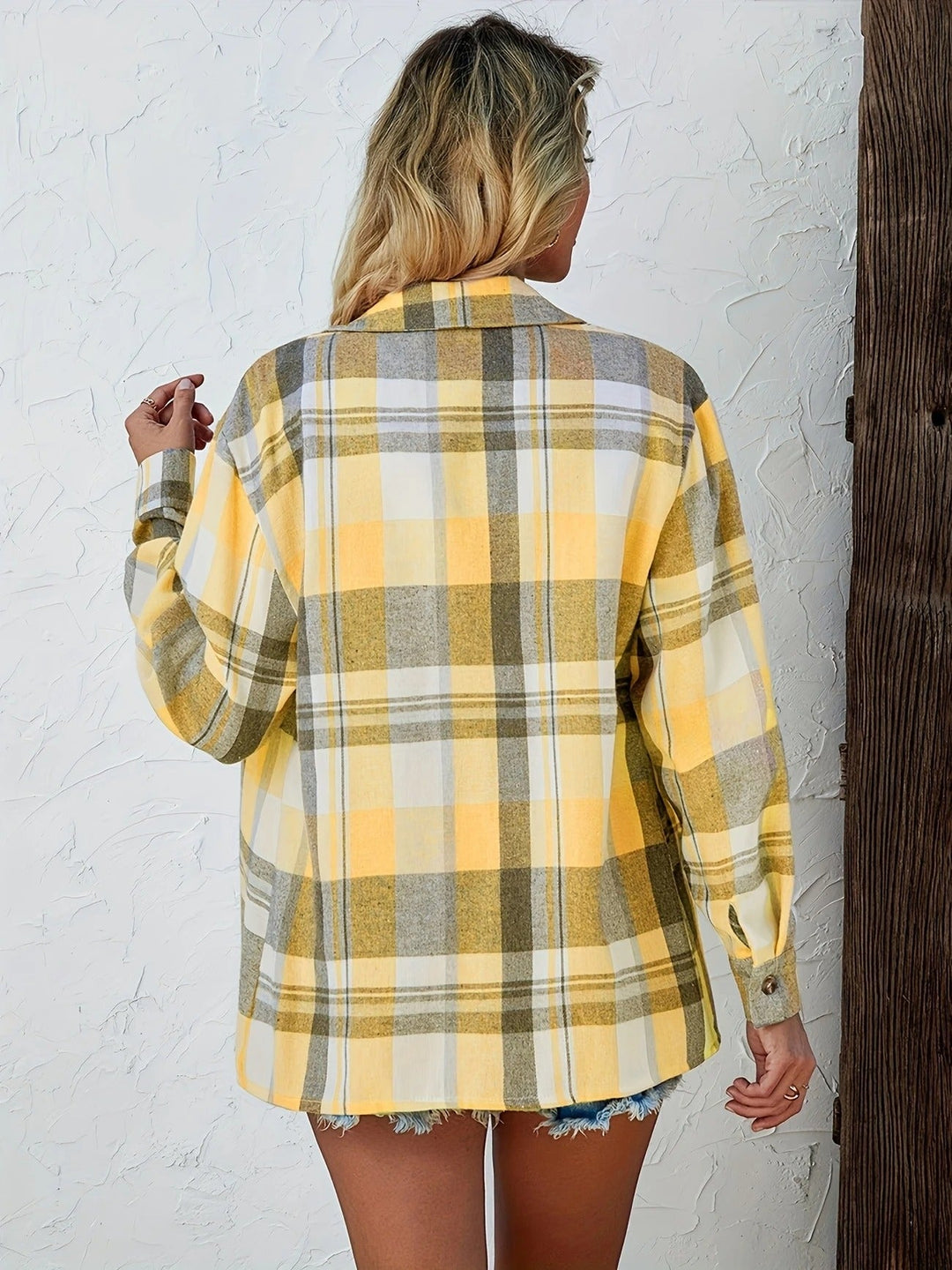 Women's Oversized Plaid Flannel Shirt