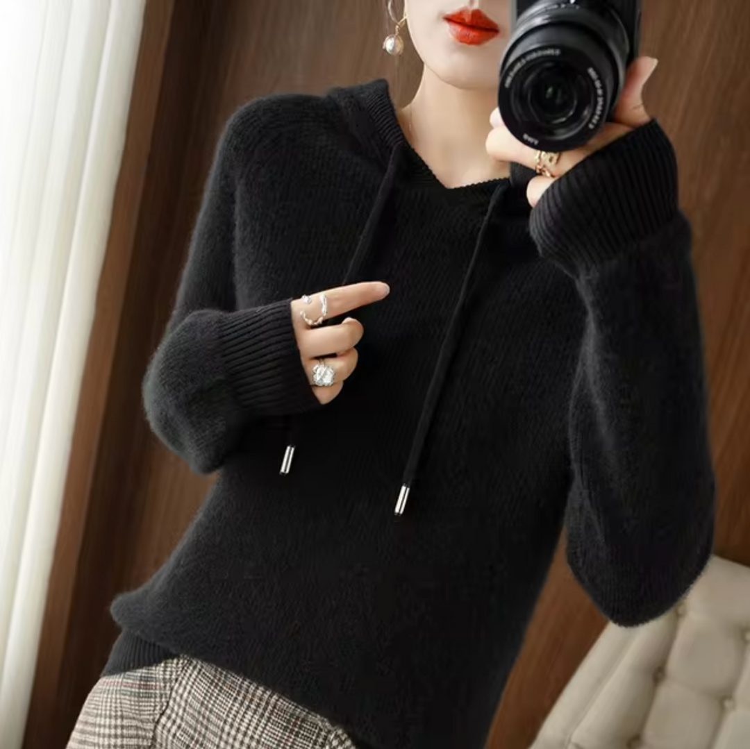 Cenna - knitted hoodies made of cashmere wool 1