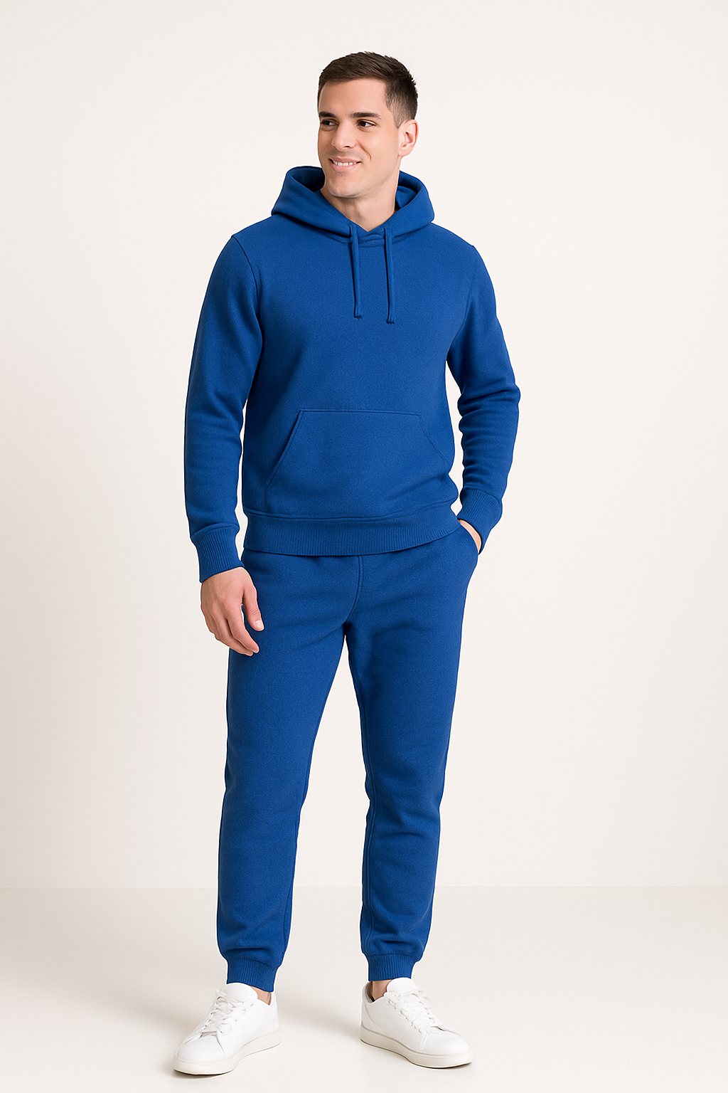 Robin Unisex Hoodie and jogging pants in the set 3