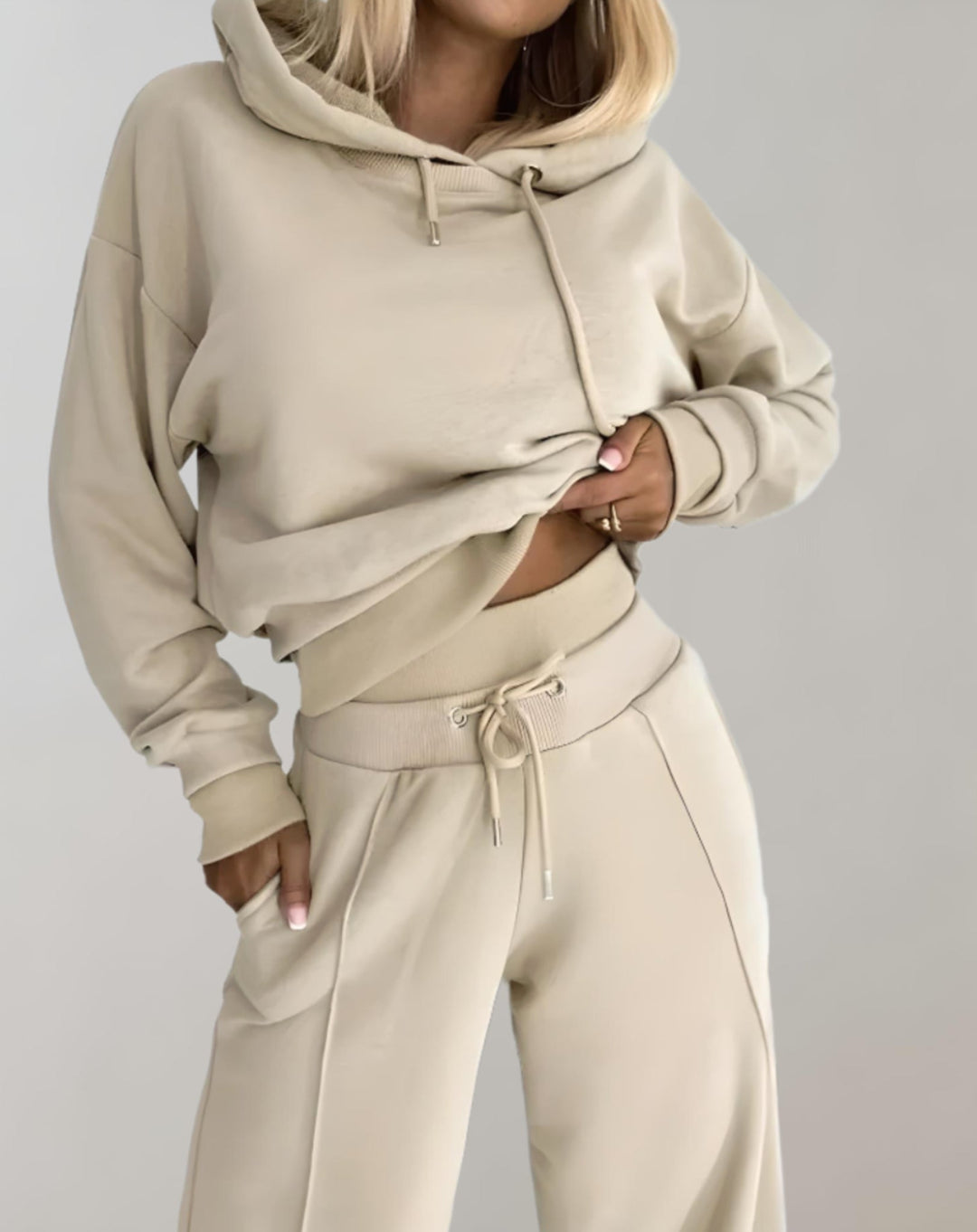 Two Piece Tracksuit Set with Wide Leg Pants for Women
