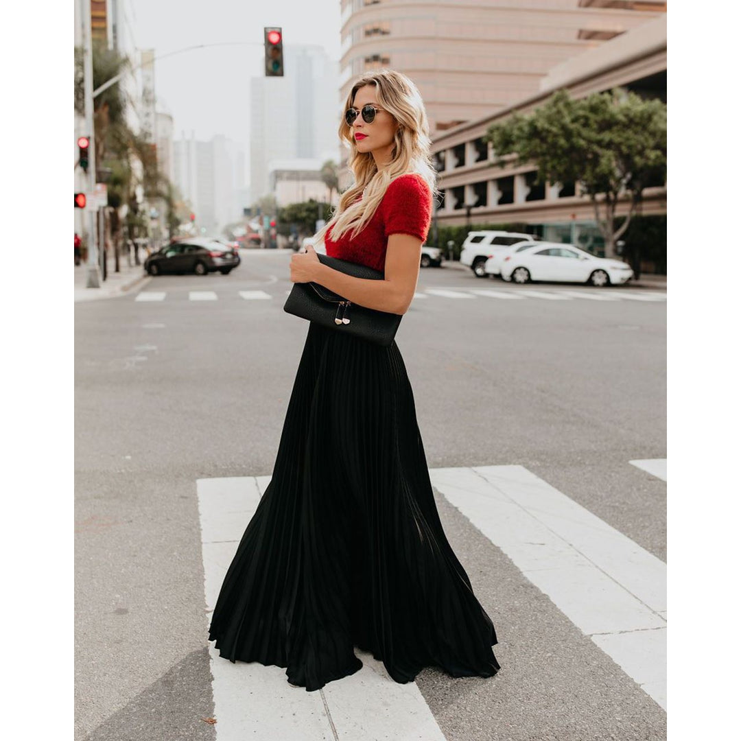 Women’s Pleated Skirt | Flowing