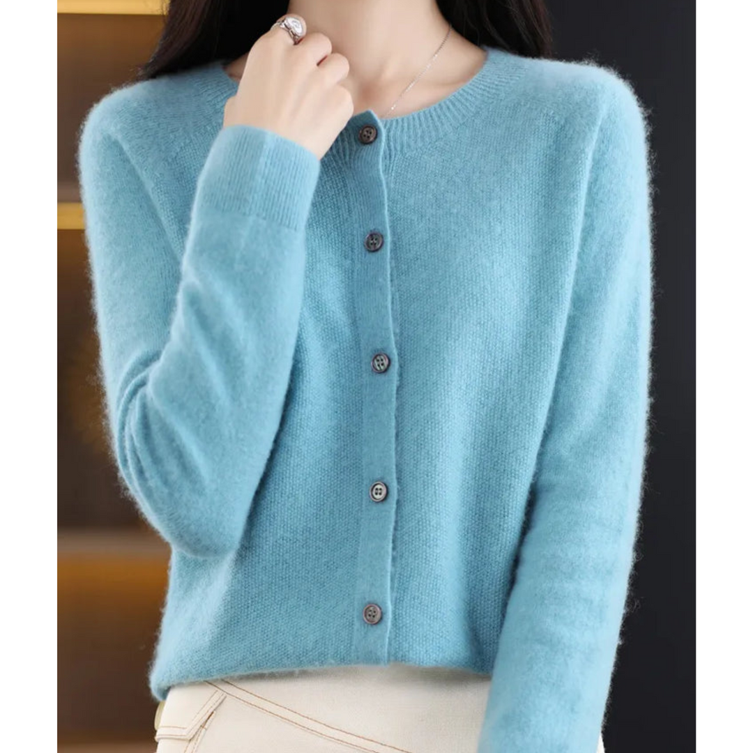 Danielle | Pure merino wool women O-HALS cardigan 10