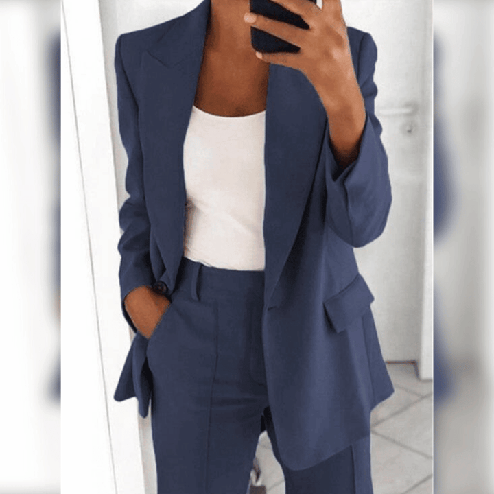 Elegant 2-part suit for women 2
