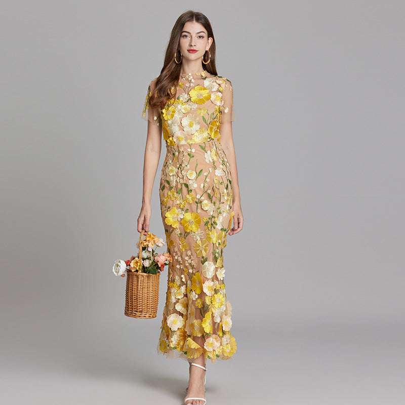 Elegant sleeveless embroidered women's dress | Maxi 0
