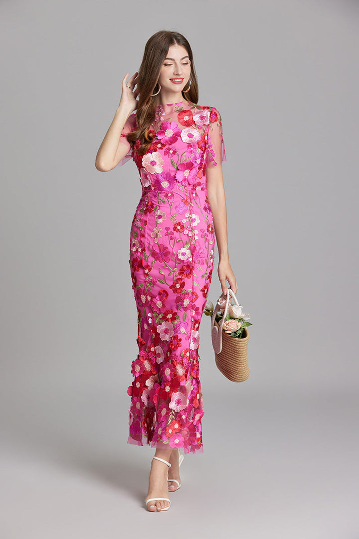 Elegant sleeveless embroidered women's dress | Maxi 4