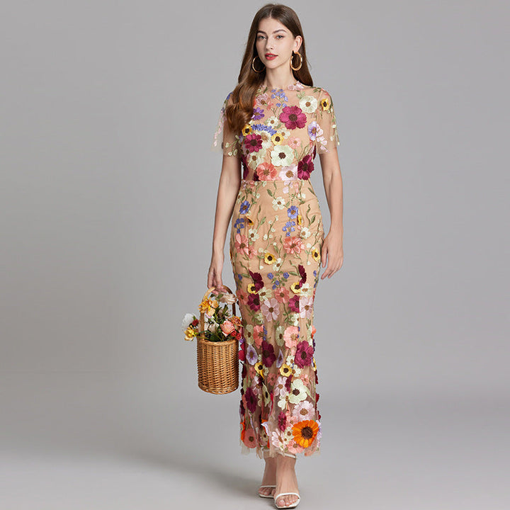 Elegant sleeveless embroidered women's dress | Maxi 6
