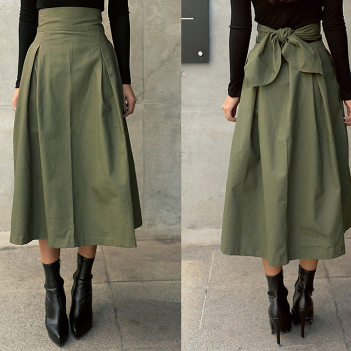 High Waist Midi Skirt with Clean Lines and Flowing Shape for Women