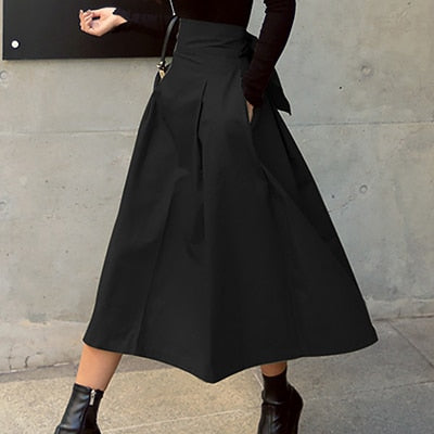 High Waist Midi Skirt with Clean Lines and Flowing Shape for Women