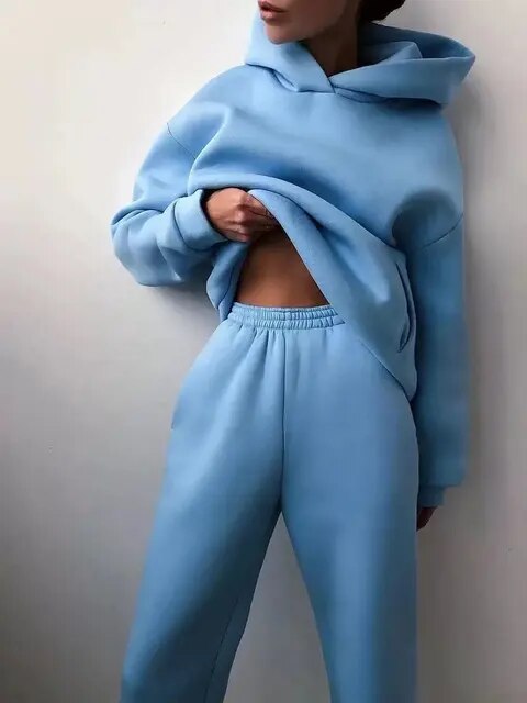 Hood sweater and jogging pants set for women 10