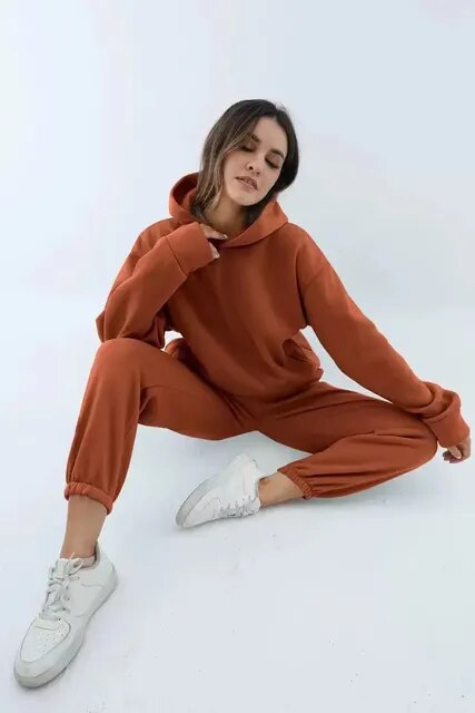 Hood sweater and jogging pants set for women 6