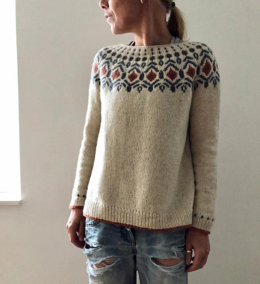 Isla - unique sweater 4
