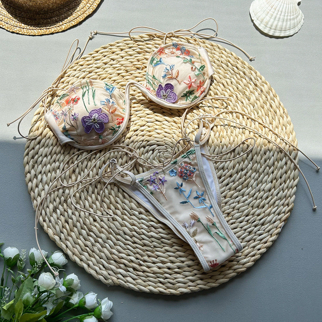 Novalee | Embroidery Split Swimsuit 3