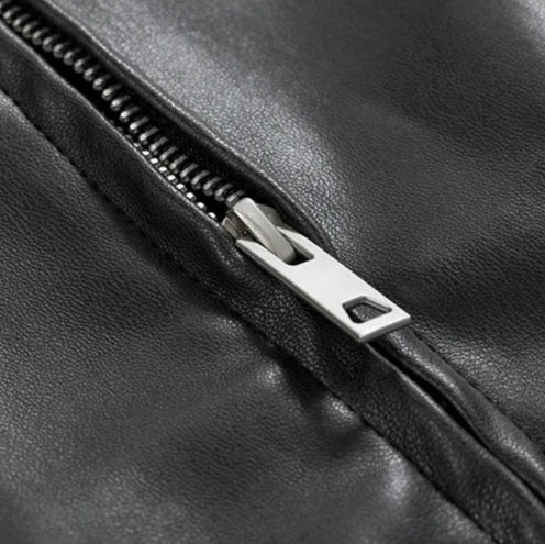 Oversized Bomber Jacket with Zip Closure and Streetwear Style for Men