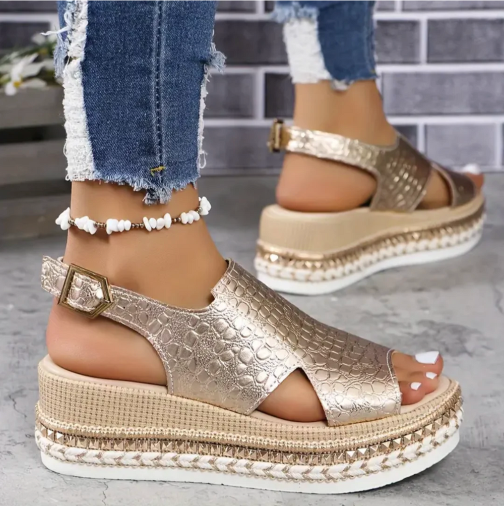Orthopedic summer sandals for women | Hike 3