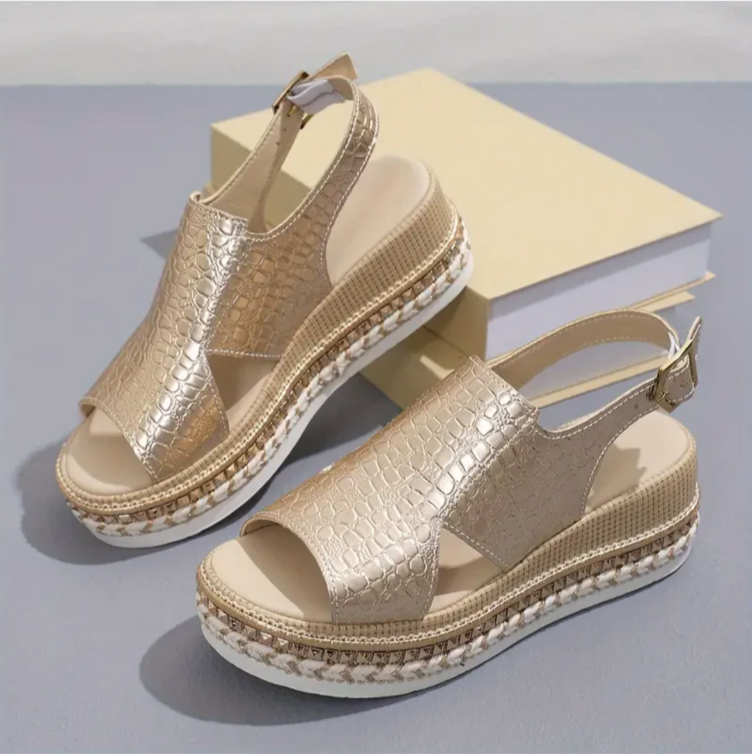 Orthopedic summer sandals for women | Hike 4