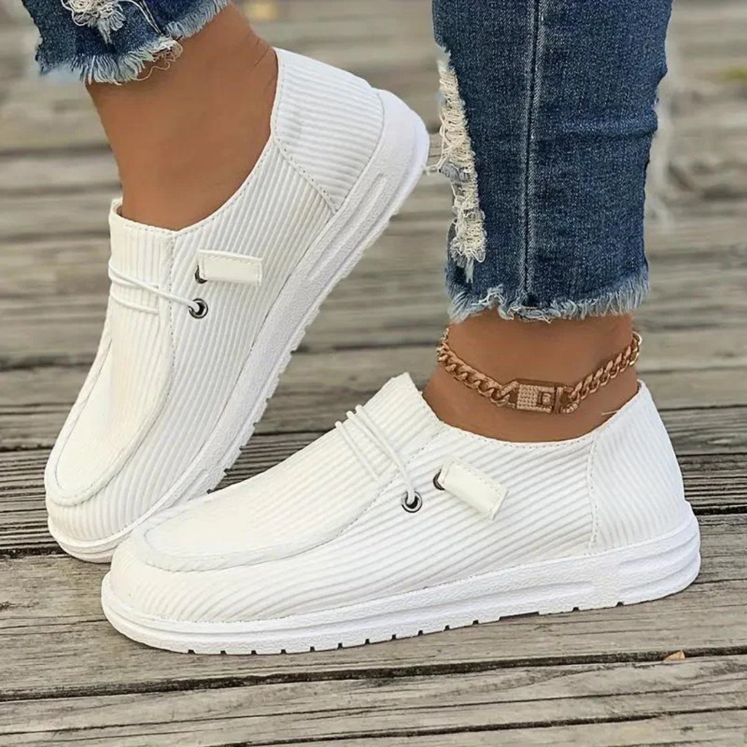 Slide shoes for summer for women | Flat 1