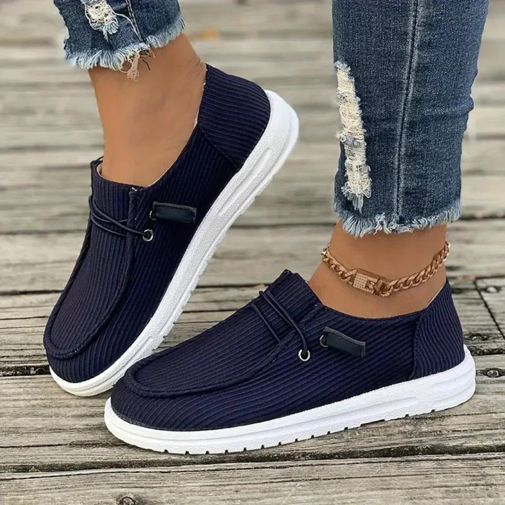 Slide shoes for summer for women | Flat 4