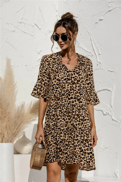Summer dress with a deep waist for women | Mini 4