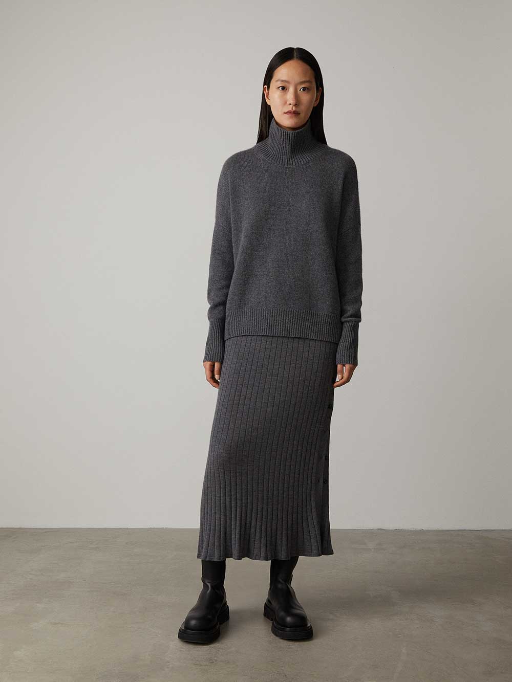 Sweater made of luxurious cashmere mix with turtlenecks 5