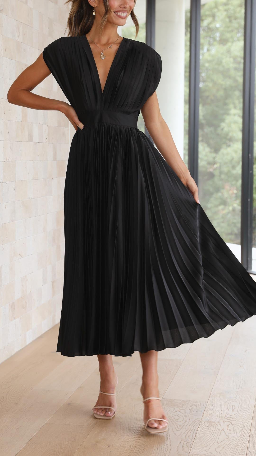 Women's Soft Pleated Occasion Maxi Dress