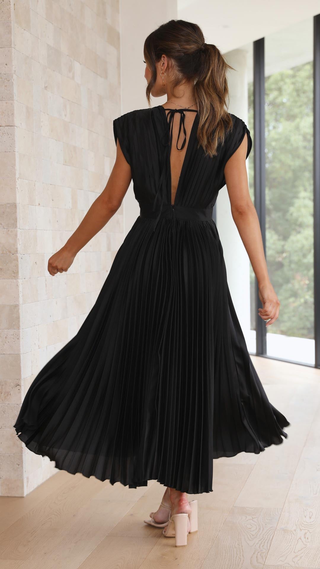 Women's Soft Pleated Occasion Maxi Dress