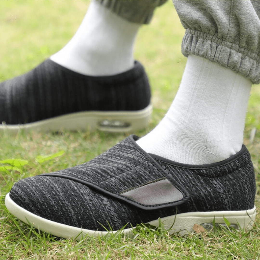 Wide Fit Casual Shoes with Simple Everyday Design for Men