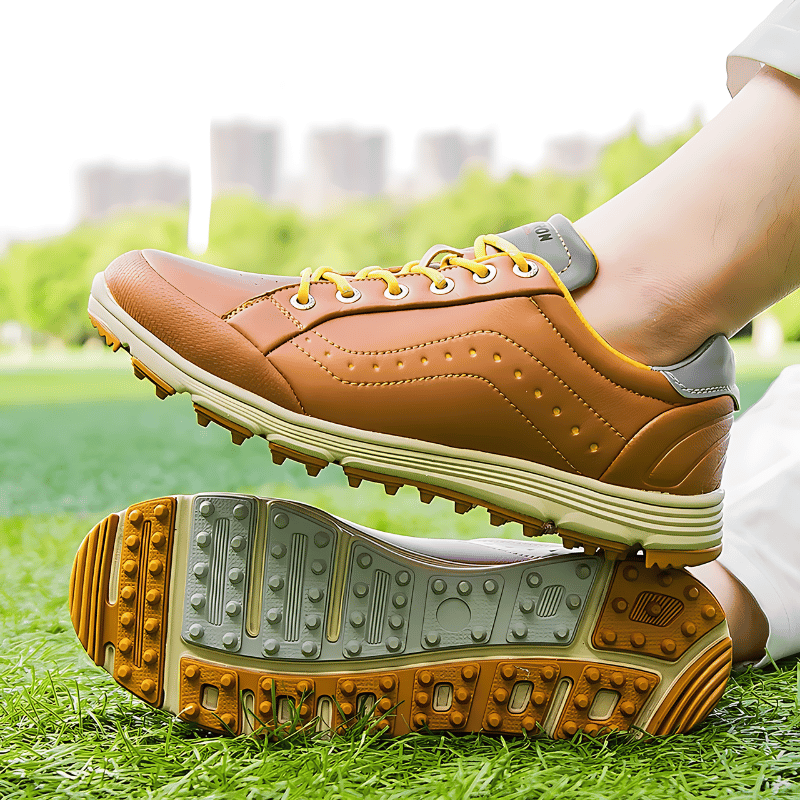 Golf Shoes with Integrated Spikes and Athletic Design for Men