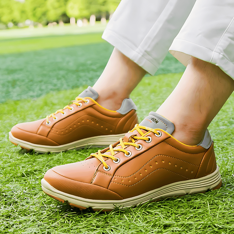Golf Shoes with Integrated Spikes and Athletic Design for Men