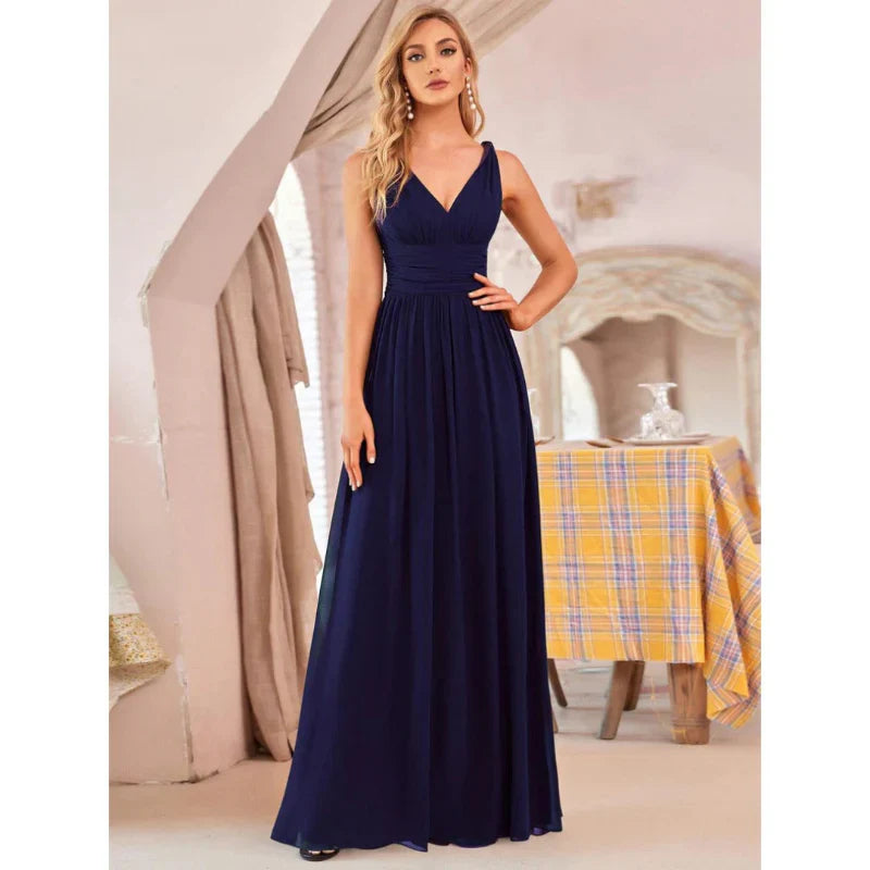 Women Elegant Small Mountains Dress with V-neck | Maxi 3