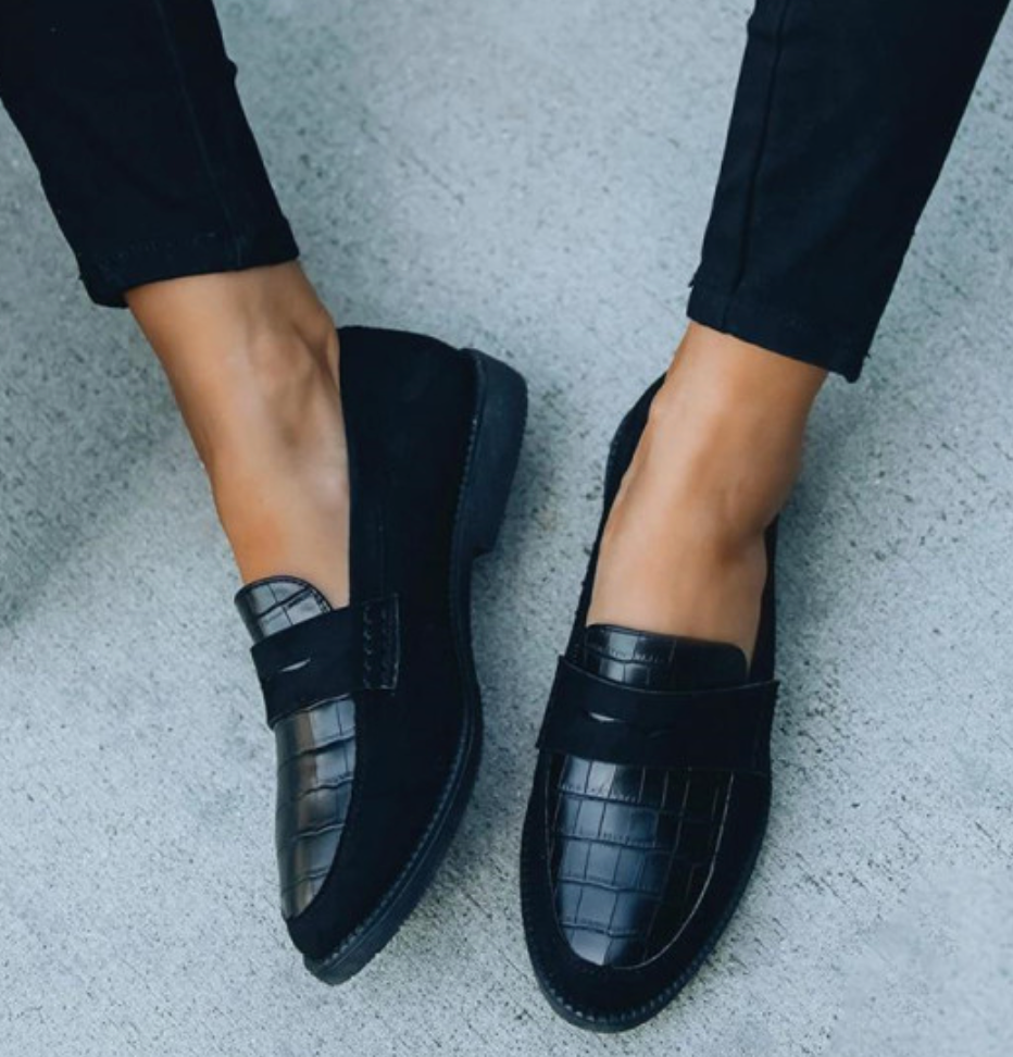 Chic formal women's shoes | Black 3