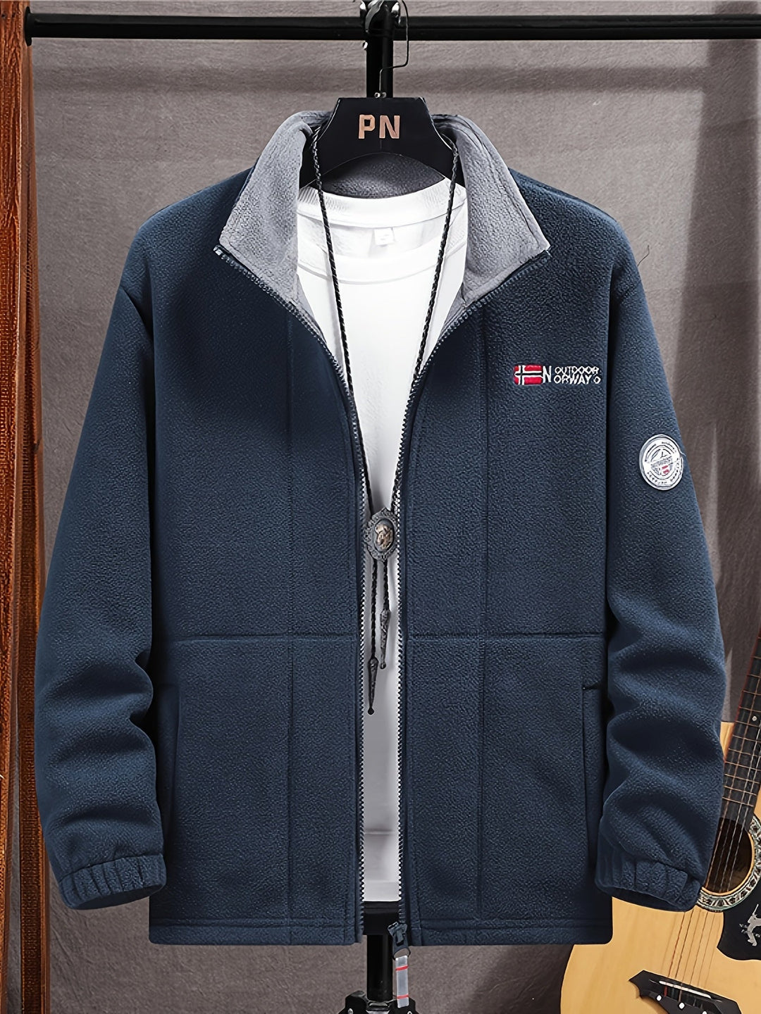 Classic Zip Jacket with Clean Outdoor Style for Men