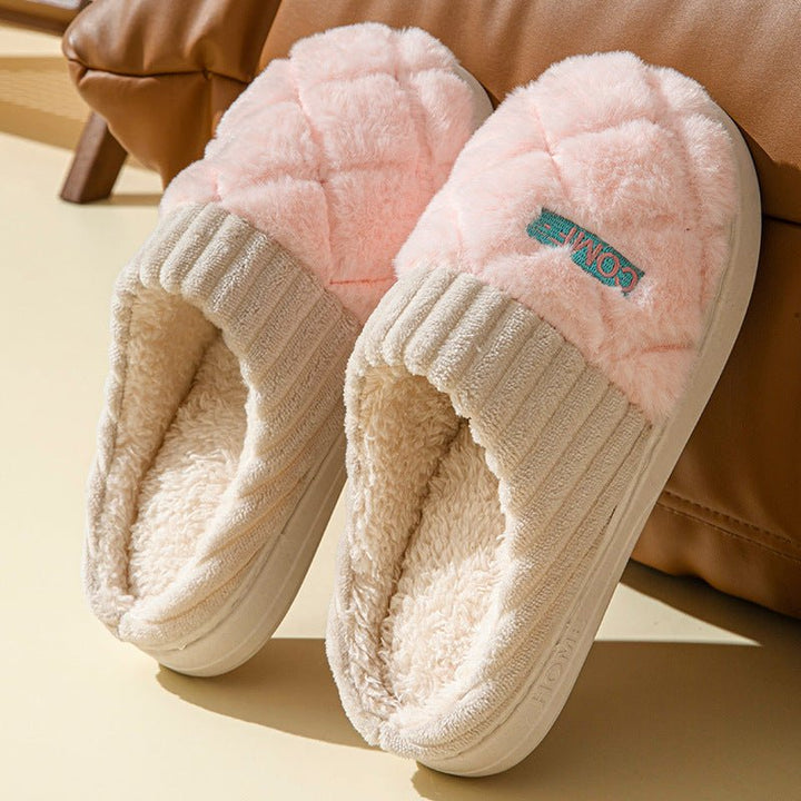 Winter Slipper Shoes with Enclosed Design and Textured Sole for Women
