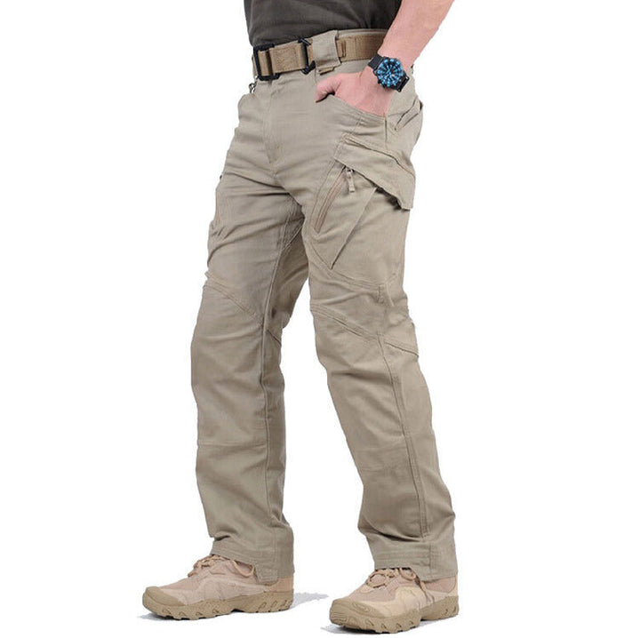 Outdoor Cargo Trousers with Flexible Design for Men